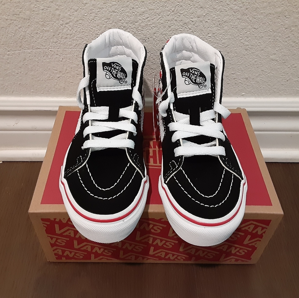 Vans - Picture 4 of 4